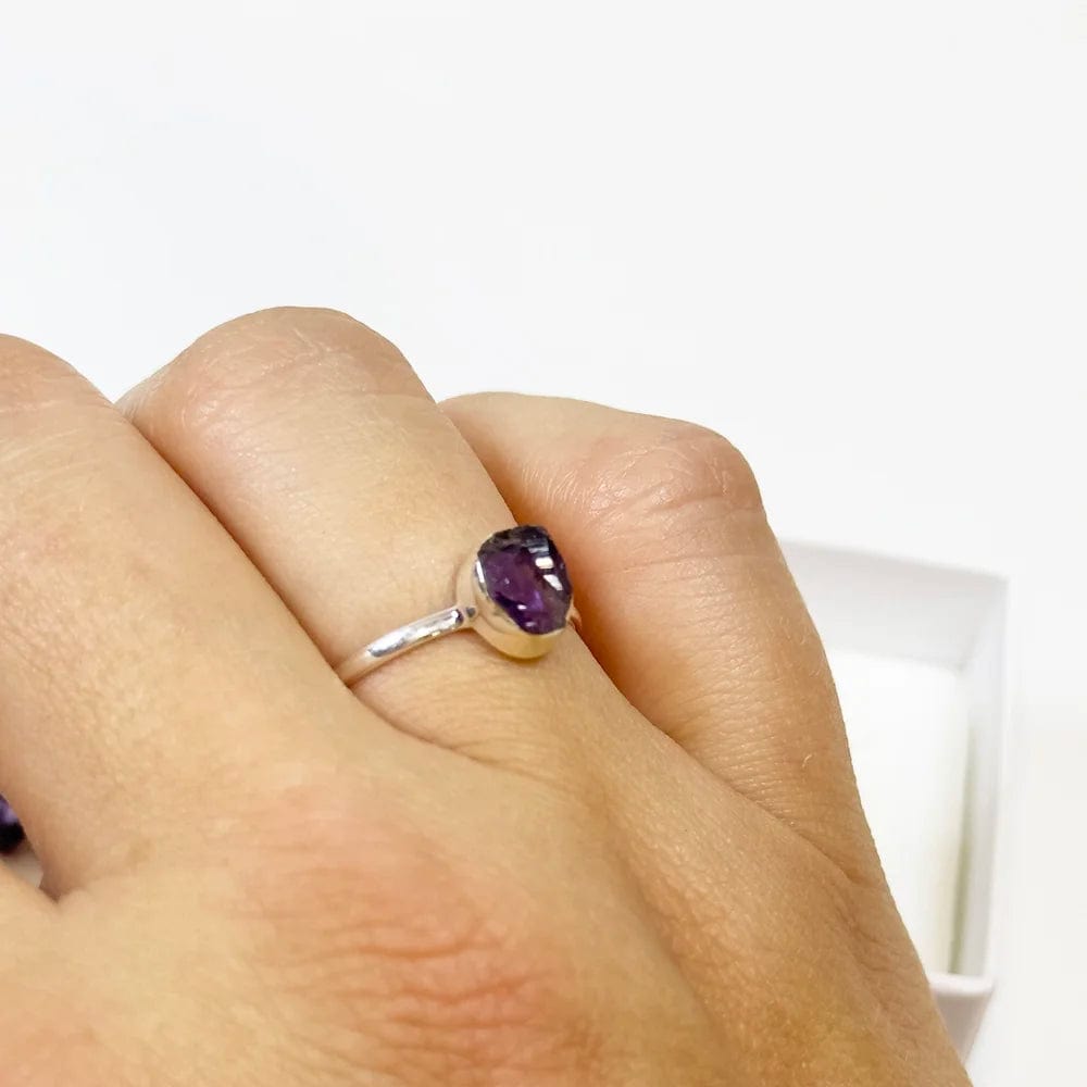 Anillo de plata con Mineral en Bruto