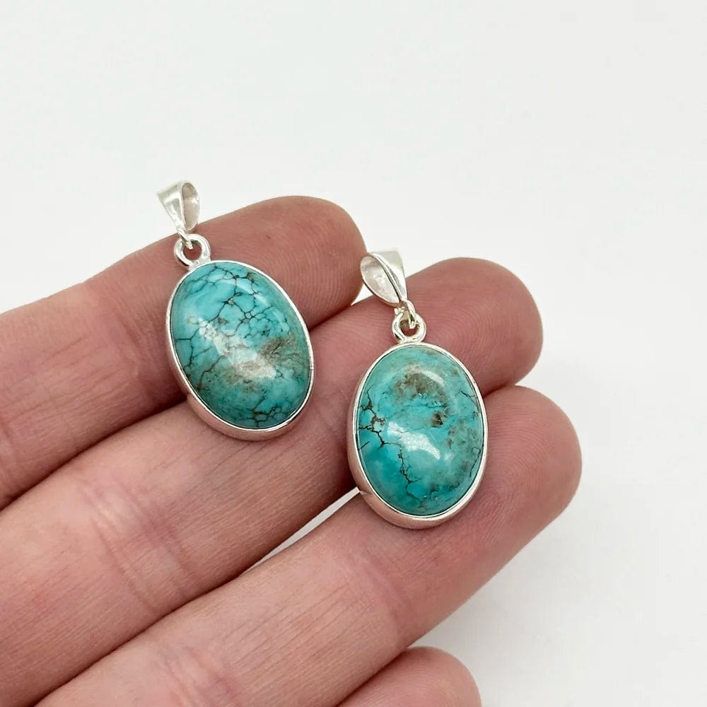 Silver pendant with Turquoise