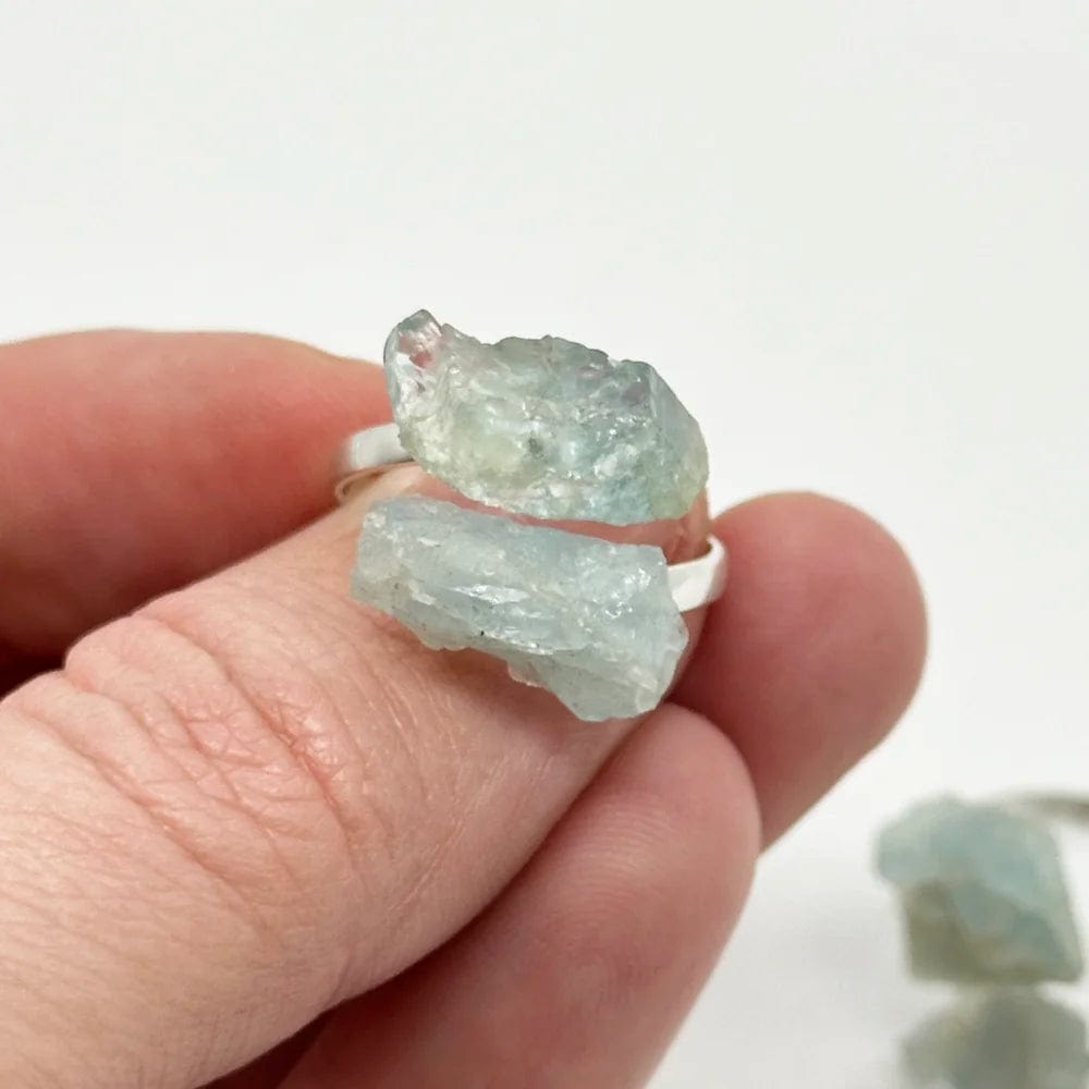 Anillo de plata con Aguamarina
