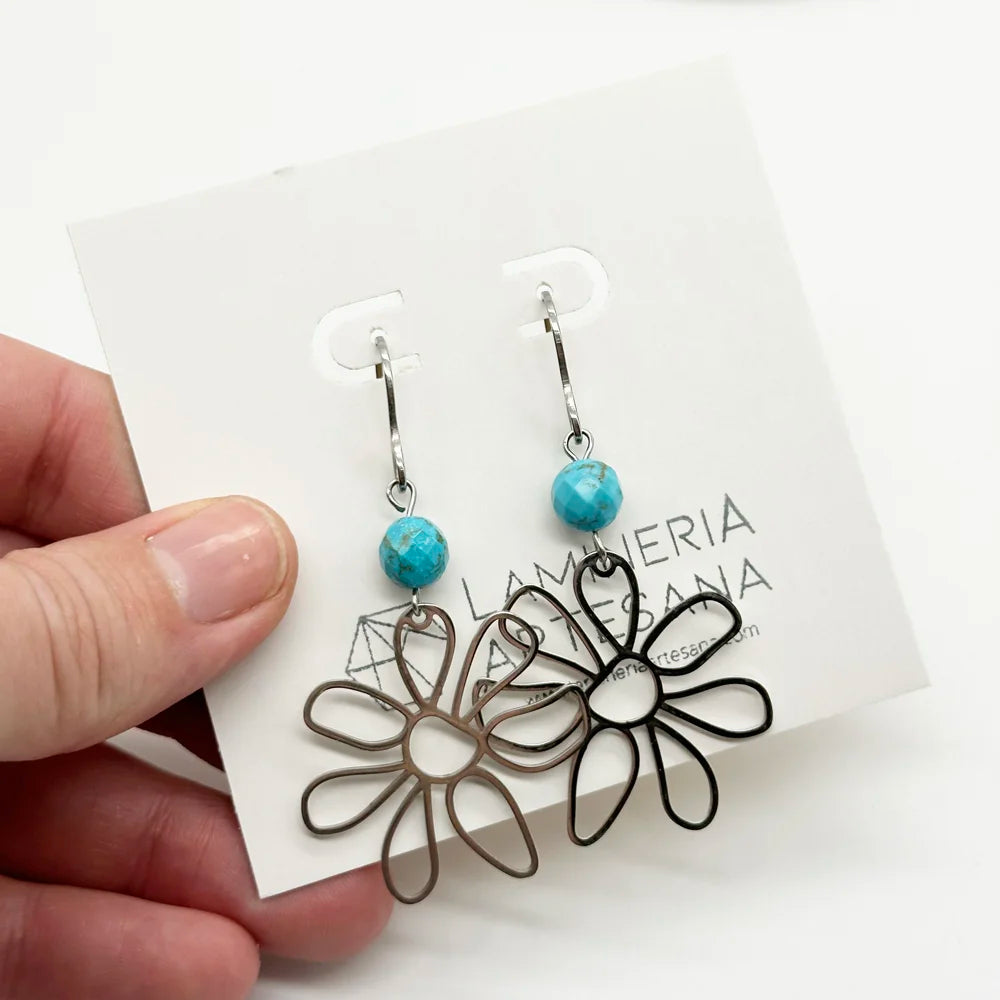 Long earrings with Flower and Mineral