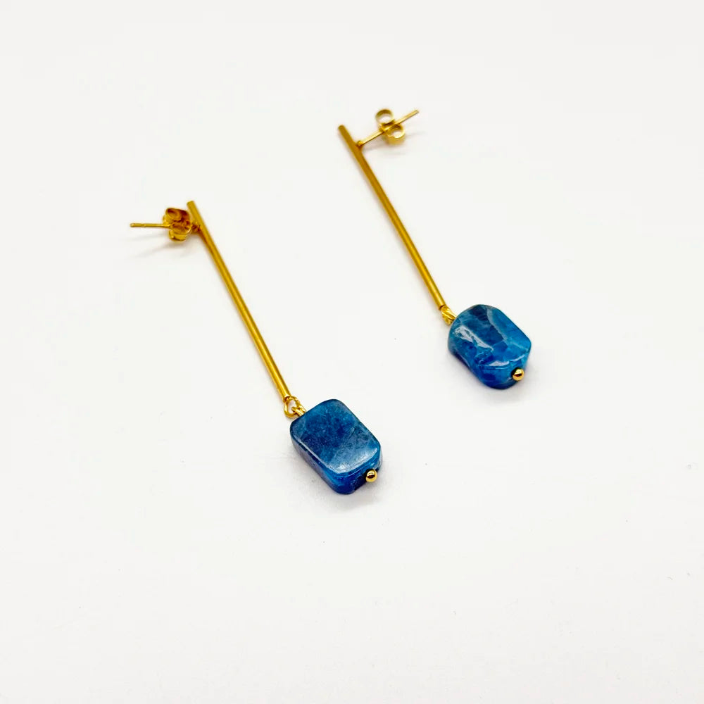 Pendientes largos con Mineral