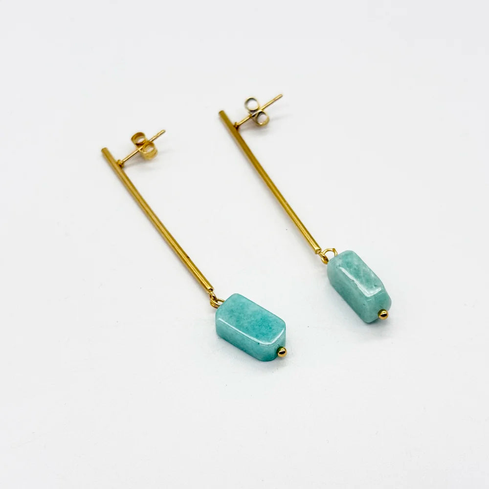 Pendientes largos con Mineral