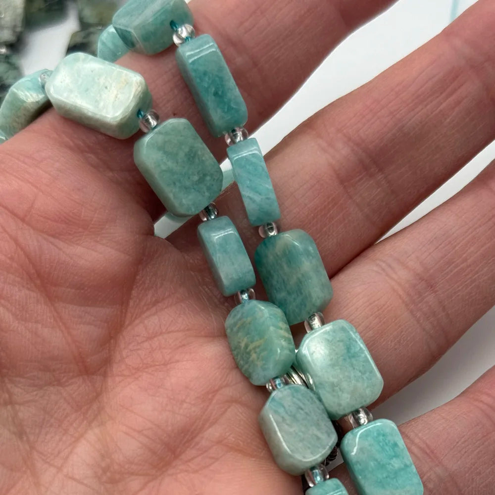 Pulsera bolitas con una piedra