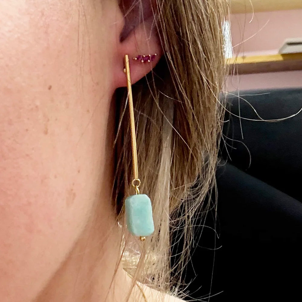 Pendientes largos con Mineral