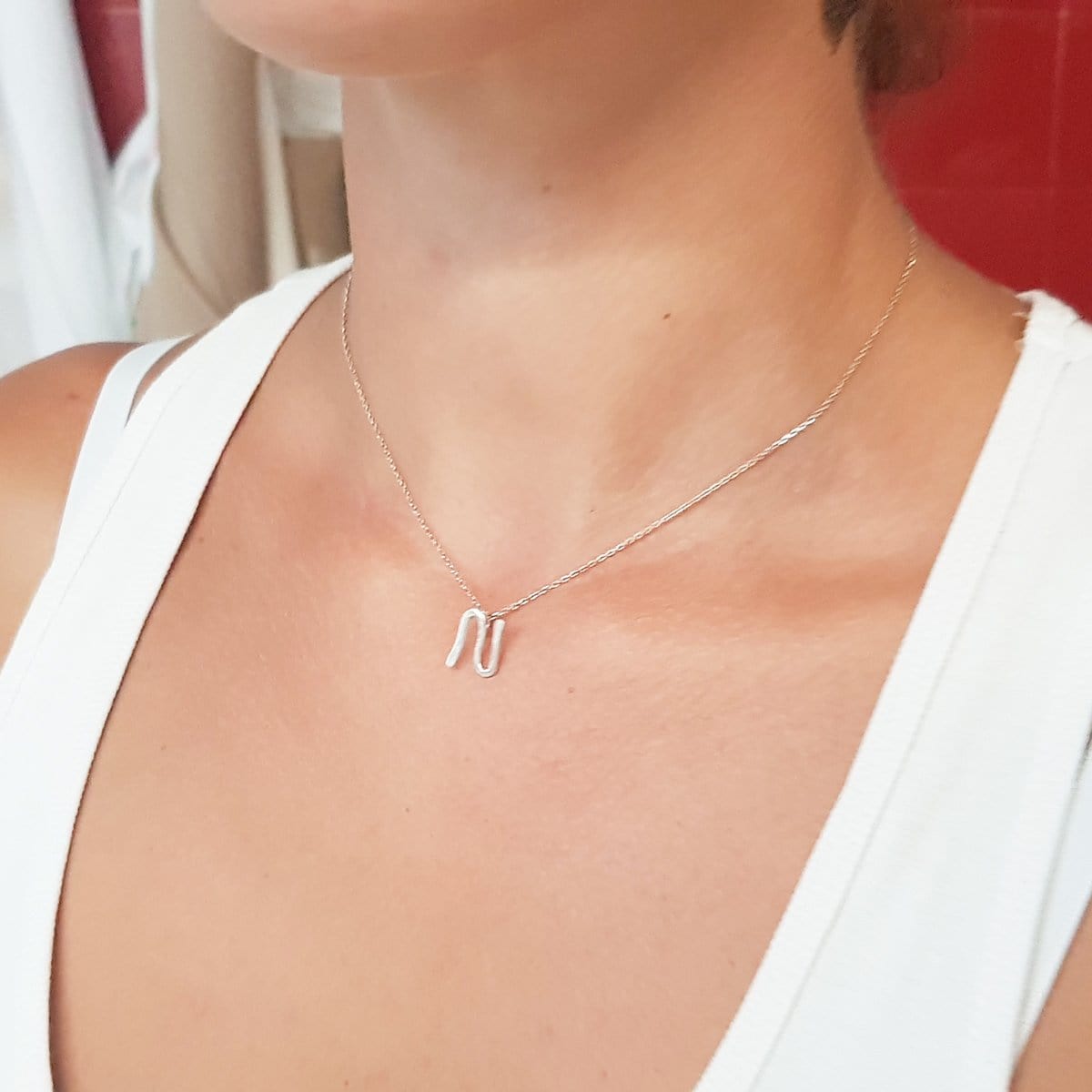inciales, letras, colgantes letras, colgante inicial, collar personalizado, letras de plata, plata artesana, joyas artesanales, joyeria artesana