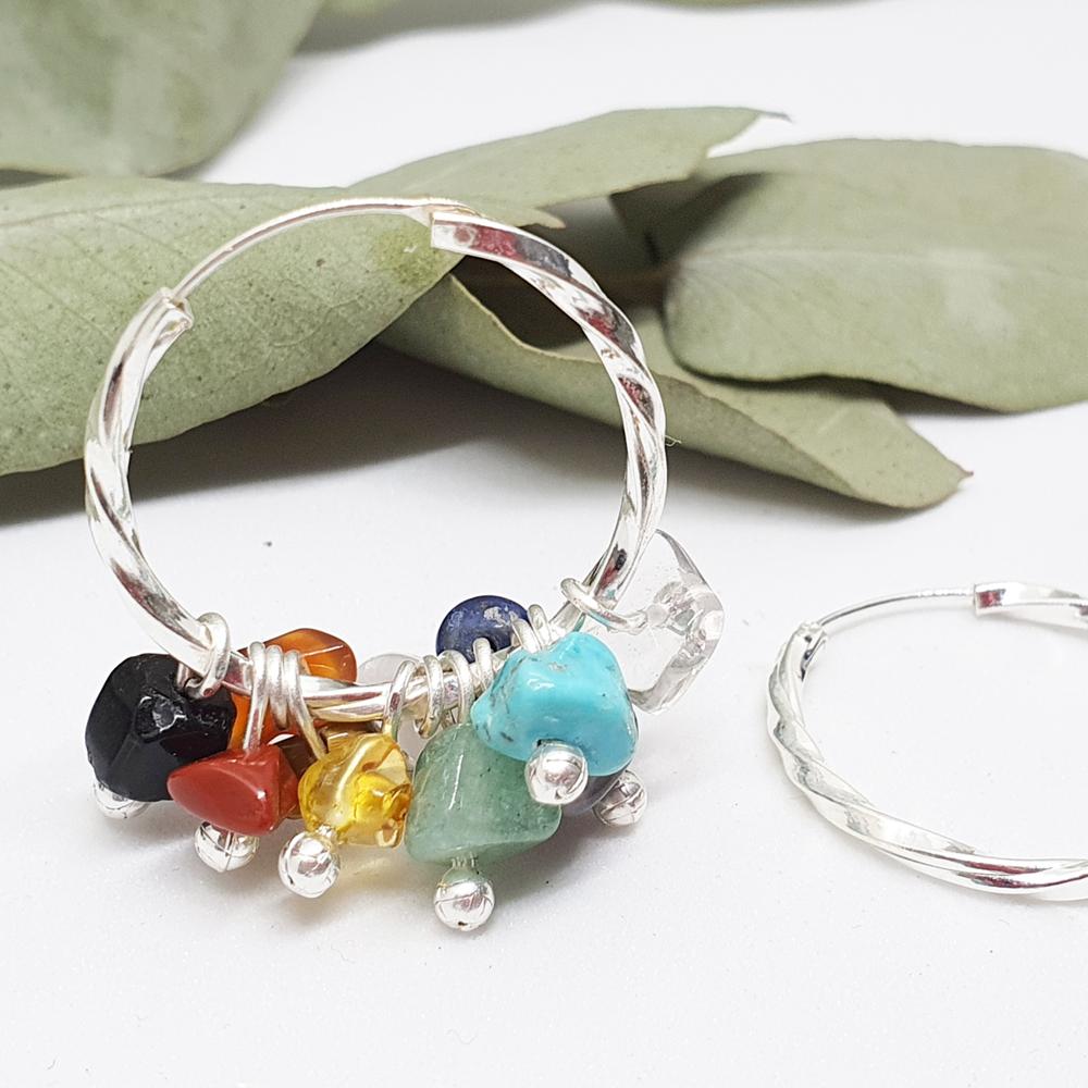 aros de plata con los 10 minerales naturales de los chacras