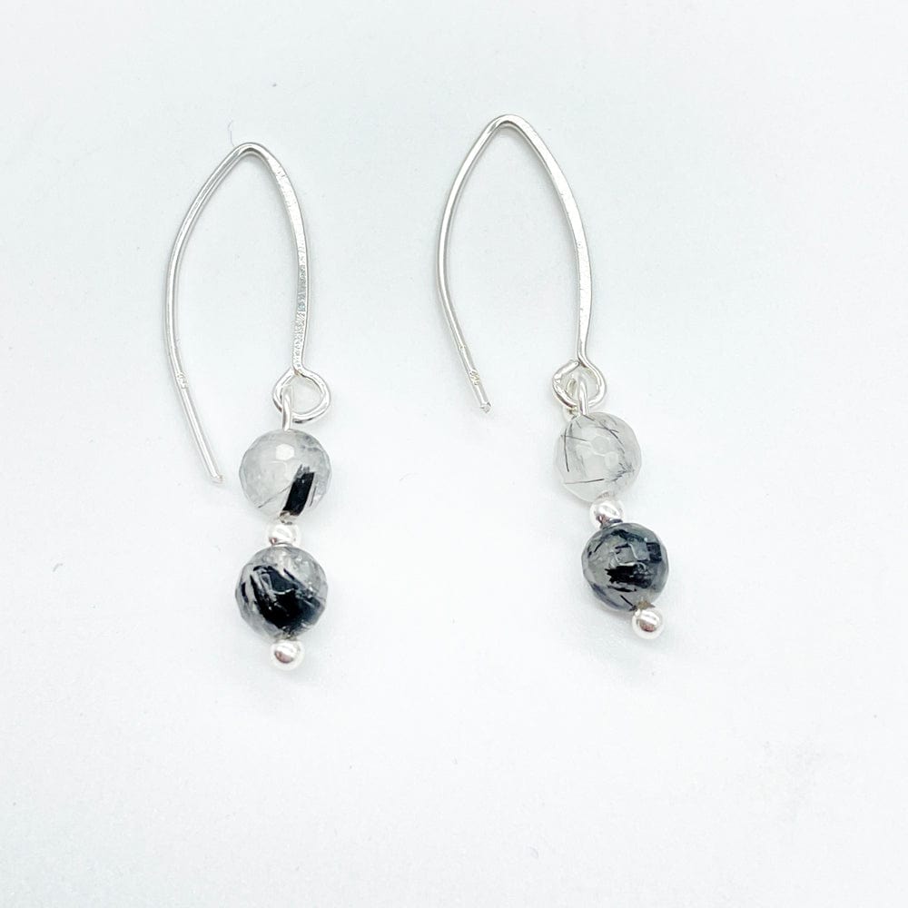 Pendientes finitos de Cuarzo Blanco con Turmalina negra