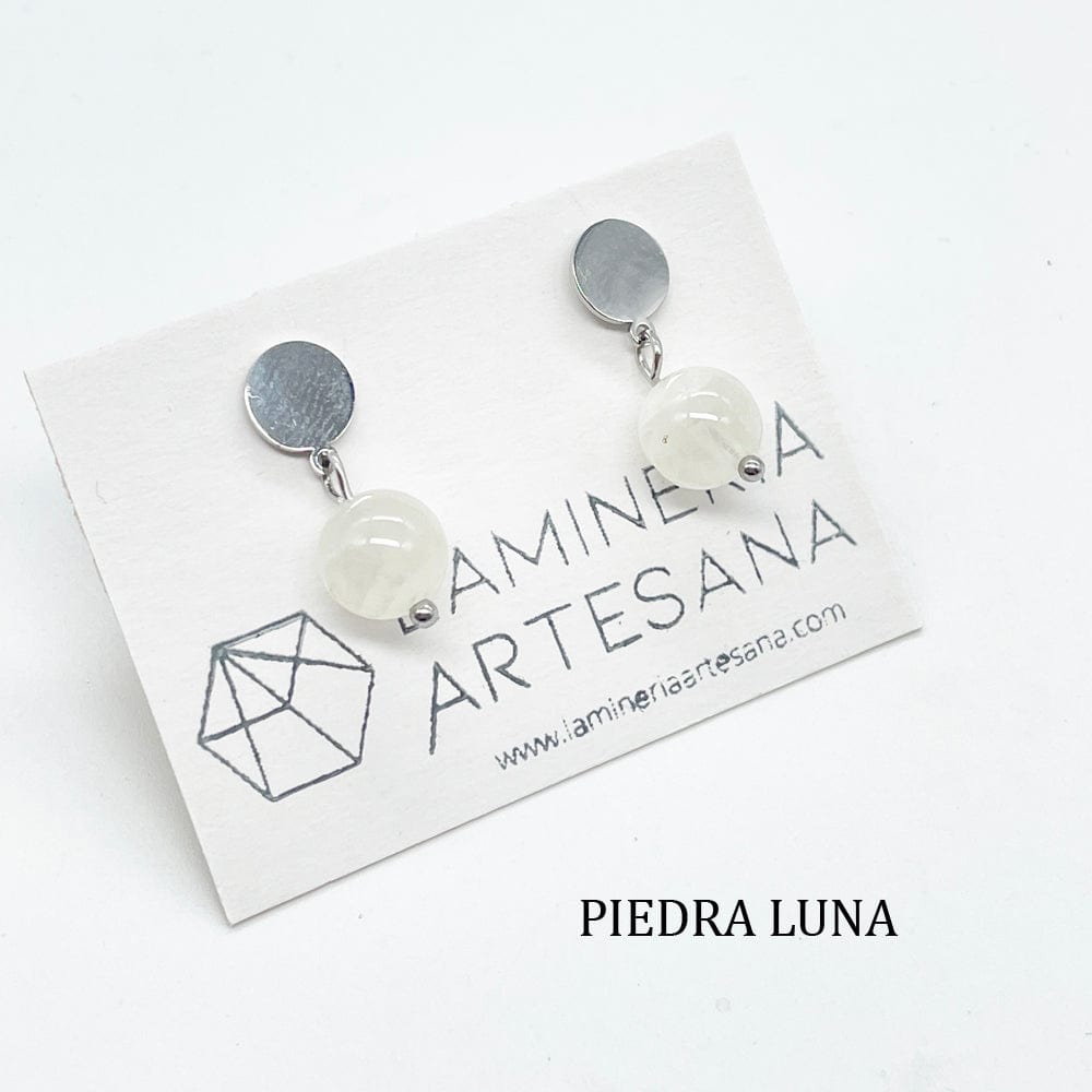 pendientes clásicos, pendientes cortos, pendientes de minerales, pendientes de piedras naturales, piedras y sus propiedades, piedras magicas, lamineria artesana, joyaria artesana, piedra luna