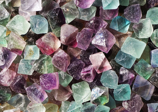 Piedras para proteger tu energía en ambientes tóxicos