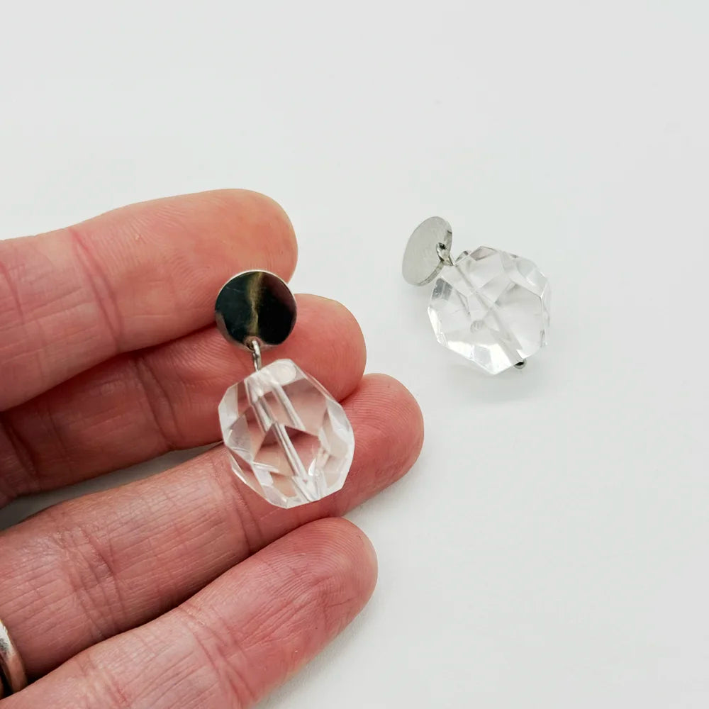 Pendientes de Cuarzo Blanco Tallado