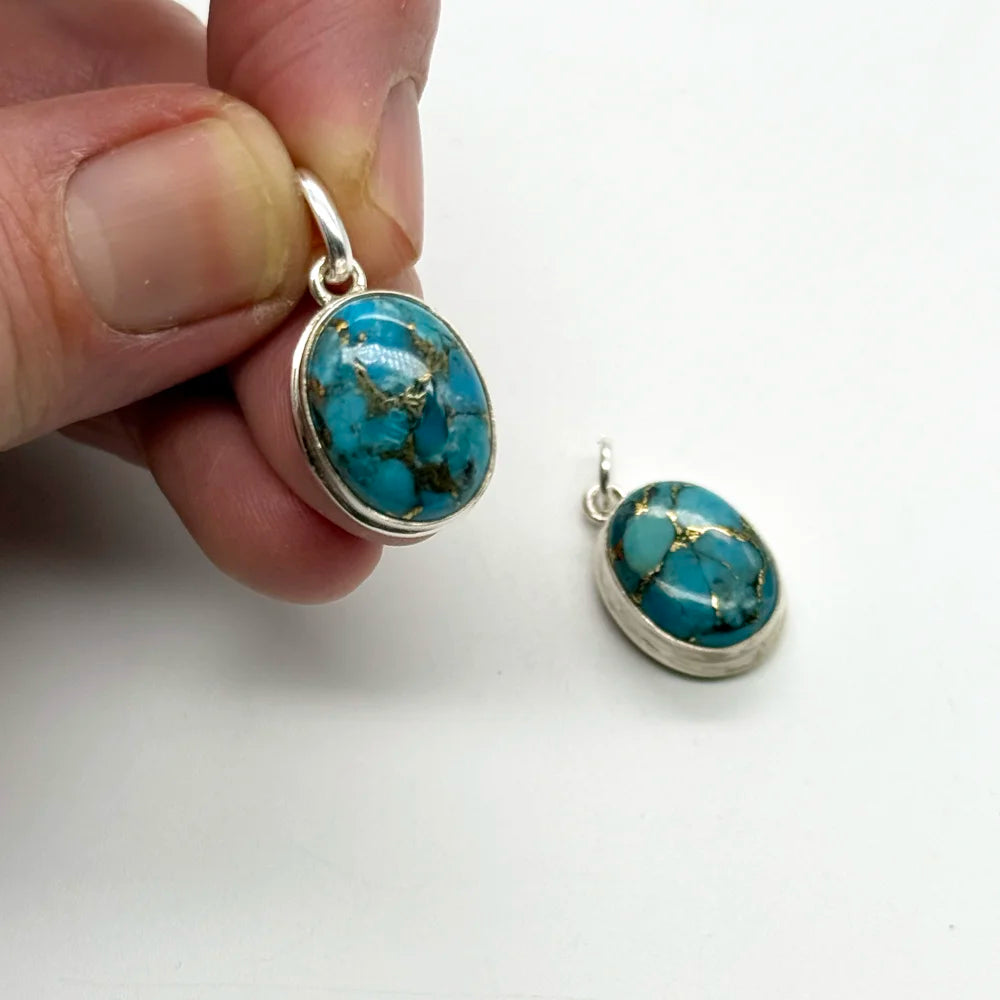 Colgante de Turquesa y Pirita para Relajarse