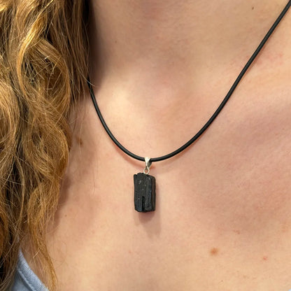 Colgante Mineral en bruto | Protrección - Fuerza - Amor