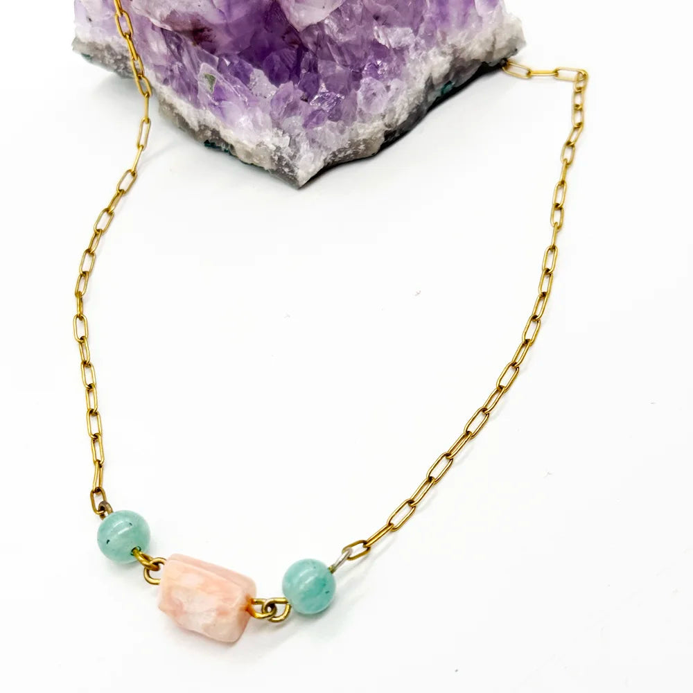 Collar Amazonita y Opalo Rosa | Traumas y Amor propio