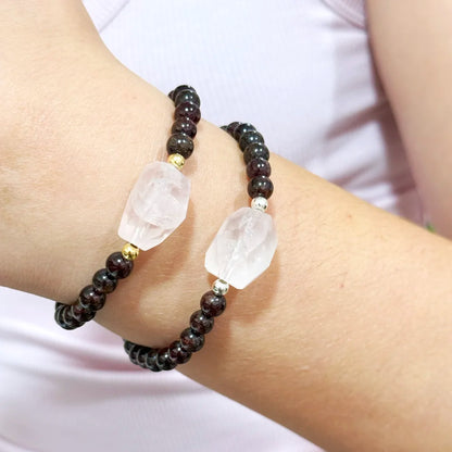 Pulsera Granates y Cuarzo Rosa | Amor y Fuerza