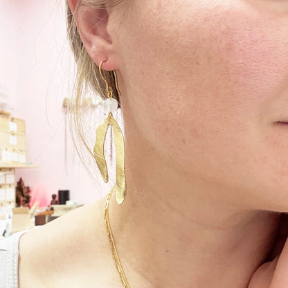 Pendientes dorados XL con Mineral