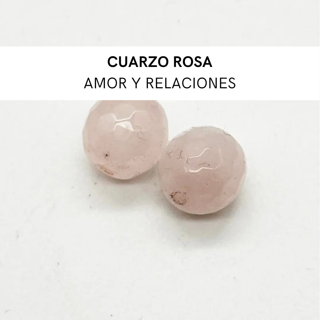 Pulsera de Minerales y una Mariposa