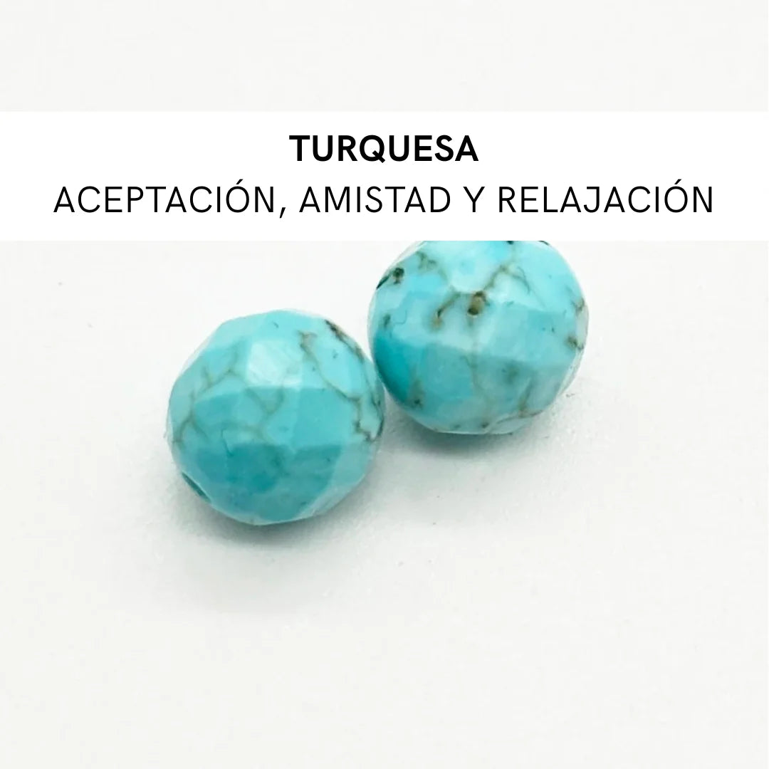 Pulsera de Minerales y una Mariposa