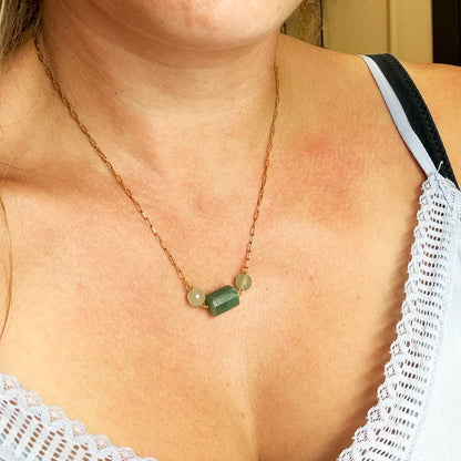 Collar Aventurina Verde acabado oro