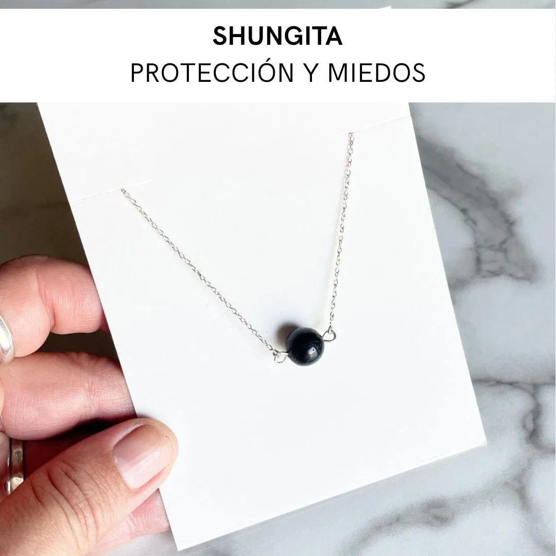 Collar de plata con Shungita natural