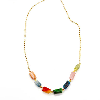Collar Equilibrio Interior – Collar de Piedras Naturales en Acero 316 Baño Oro