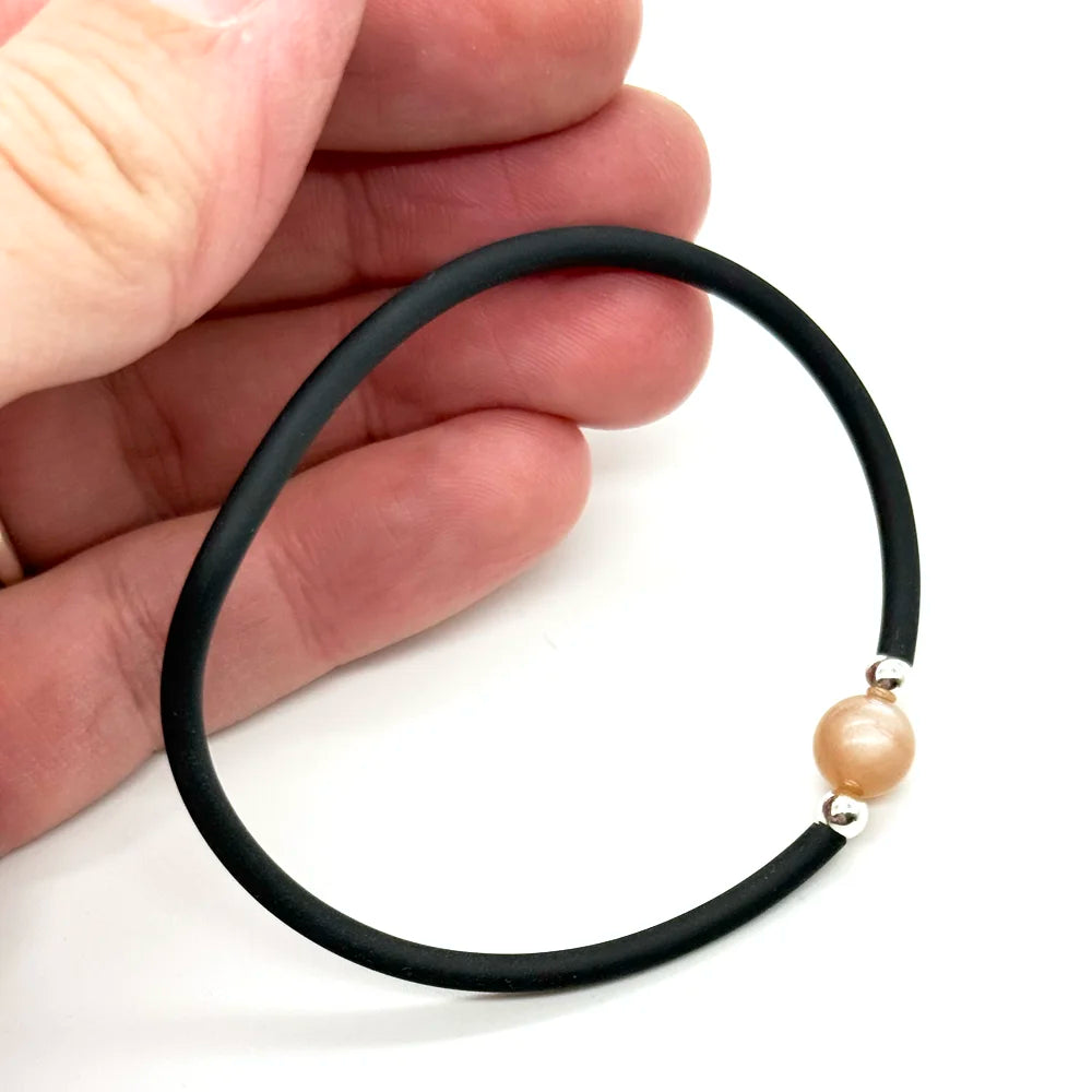 Pulsera de Piedra Sol con Neumático · Alegría y Vitalidad