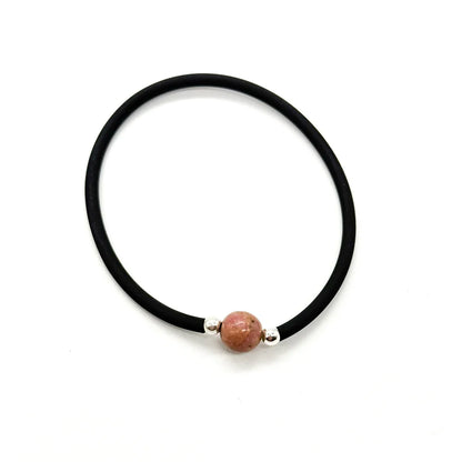 Pulsera de Rodonita con Neumático · Amor propio y Equilibrio