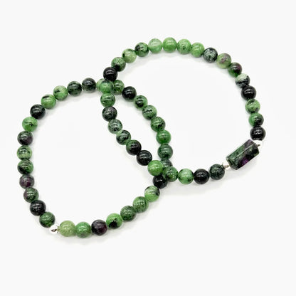 Pulsera de Rubí Zoisita bolas 6mm · Fuerza y Equilibrio
