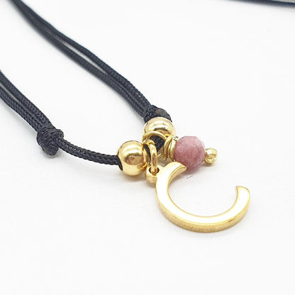 colgante iicial, tu inicial en colgante, collar hilo e inicial, iniciail y minerales naturale, minerales naturales, iniciales, letras, collar personalizado, turmalina rosa, letra C