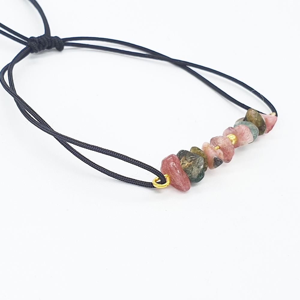 Pulsera de hilo con turmalina de colores y piedras naturales