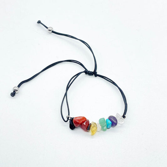 Pulsera de los chakras con minerales naturales y hilo negro